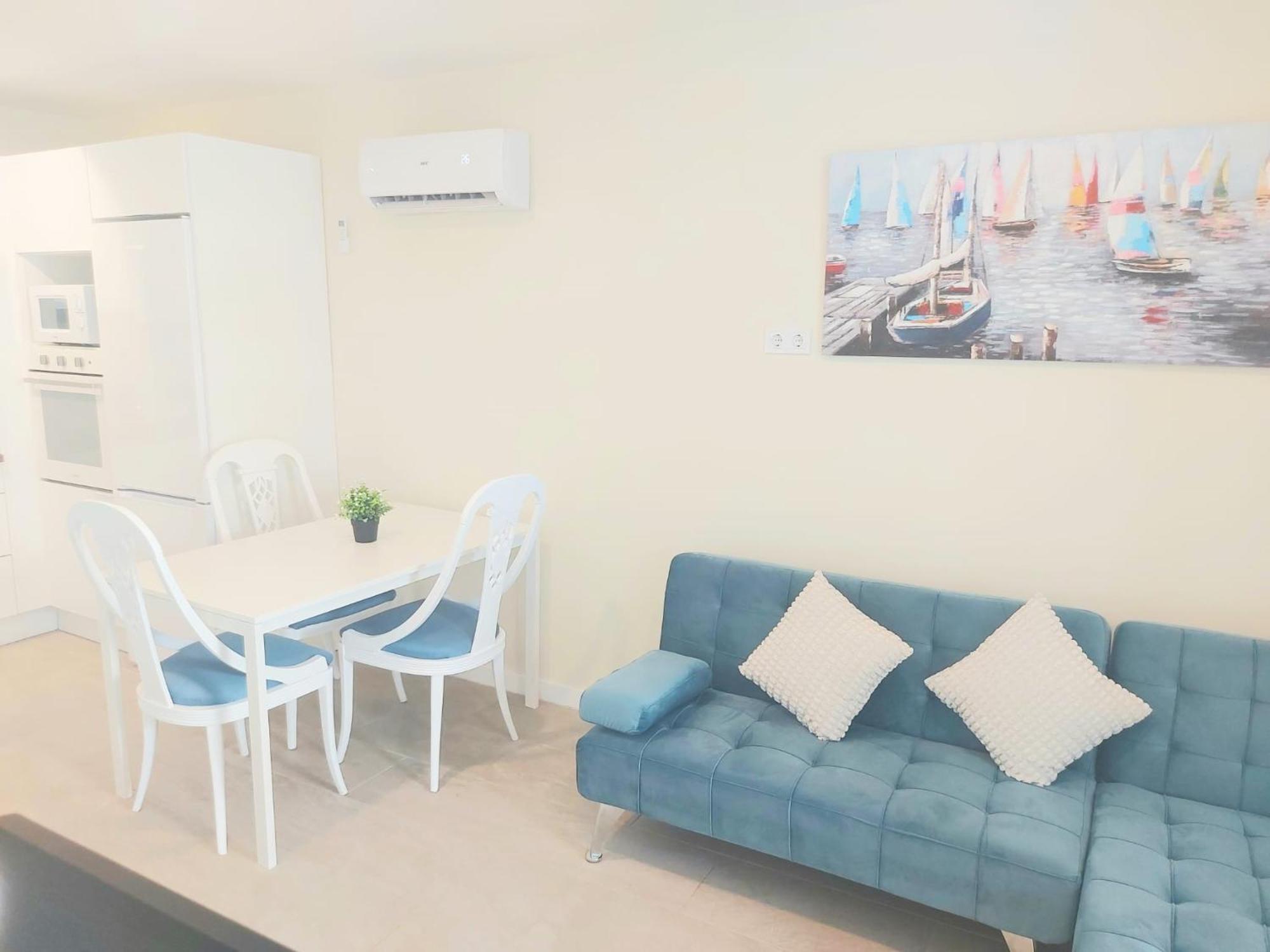 Estudio Luminoso En Puerto Marina Benalmádena Exteriör bild