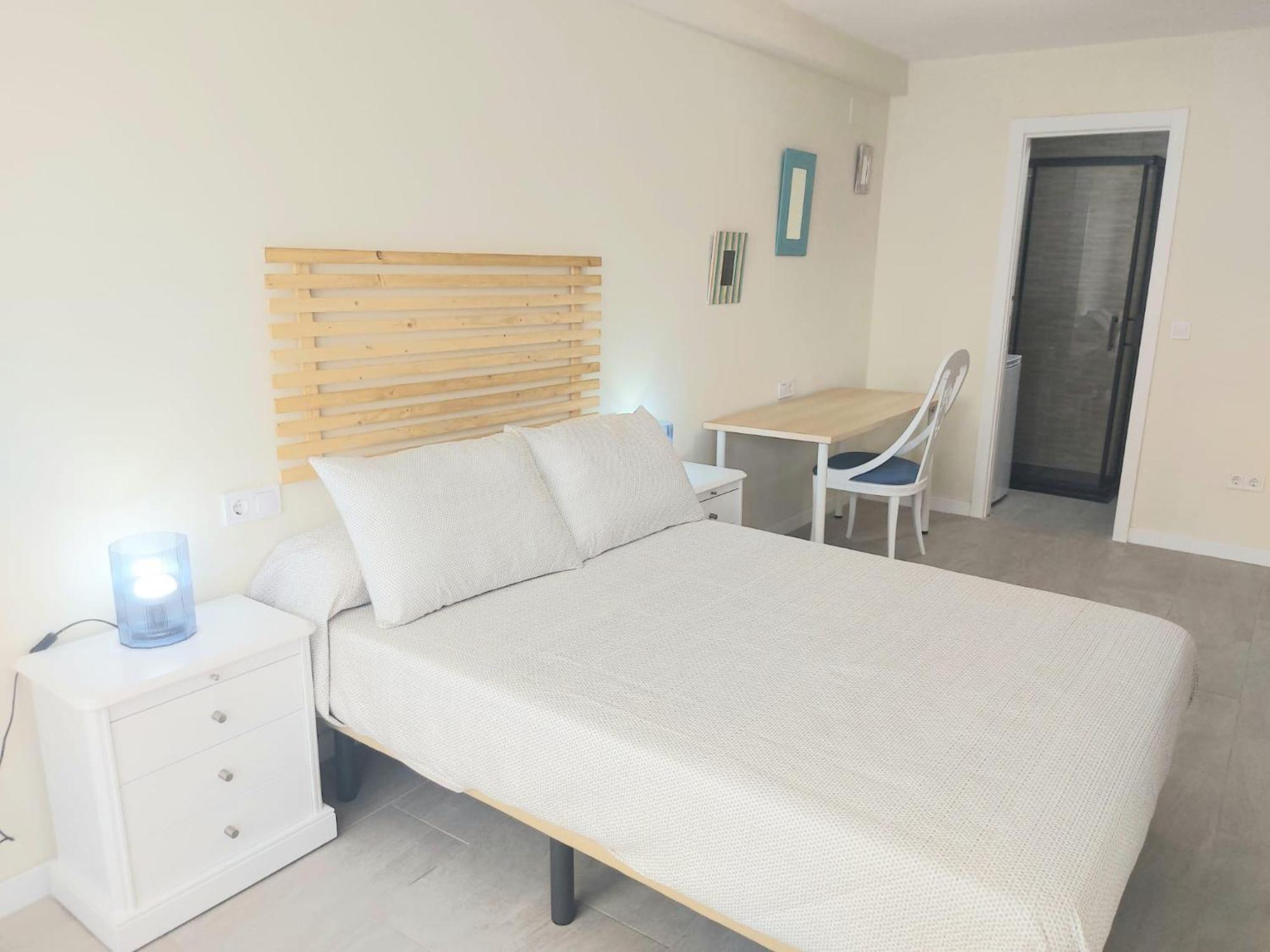 Estudio Luminoso En Puerto Marina Benalmádena Exteriör bild