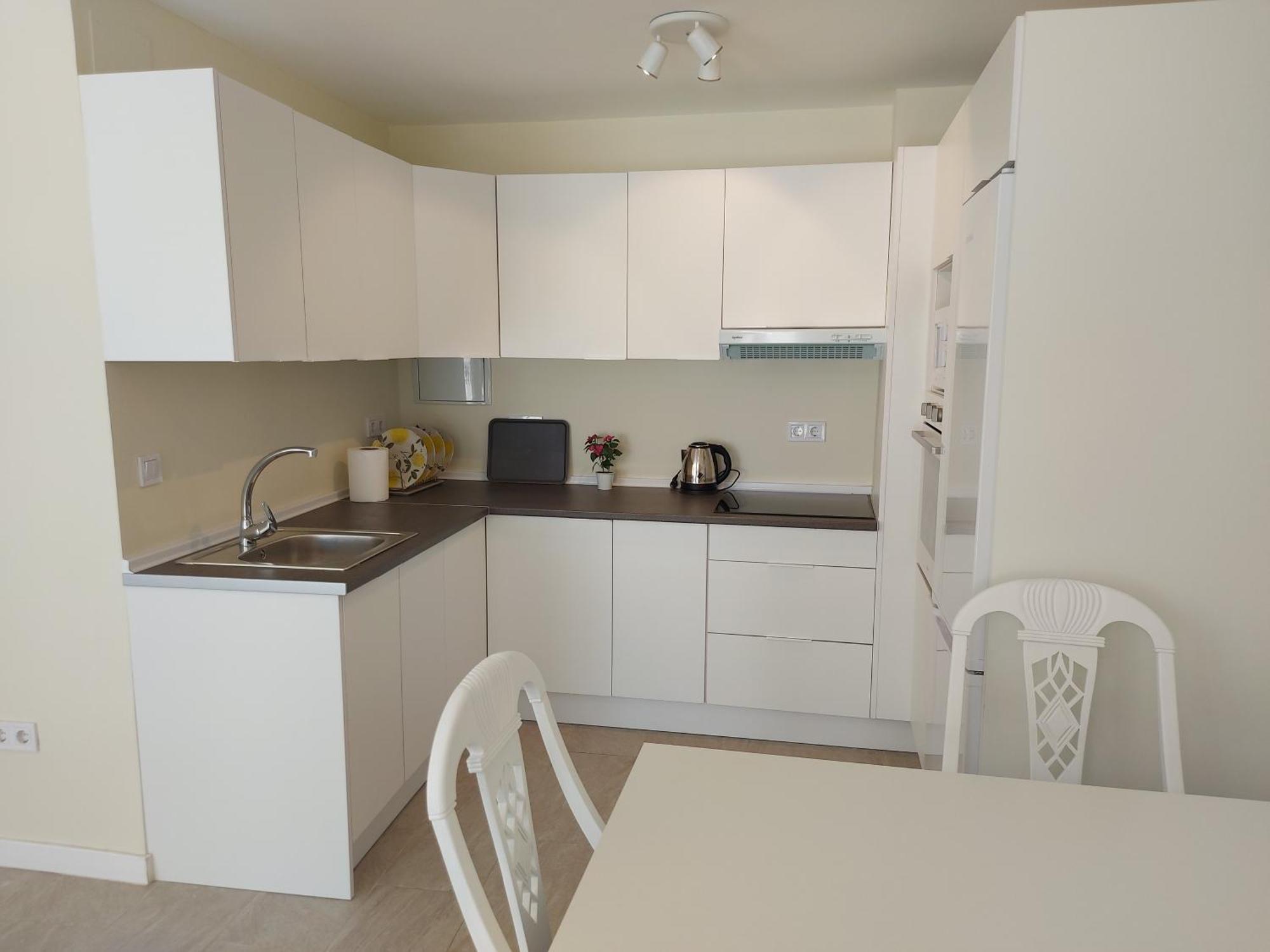 Estudio Luminoso En Puerto Marina Benalmádena Exteriör bild