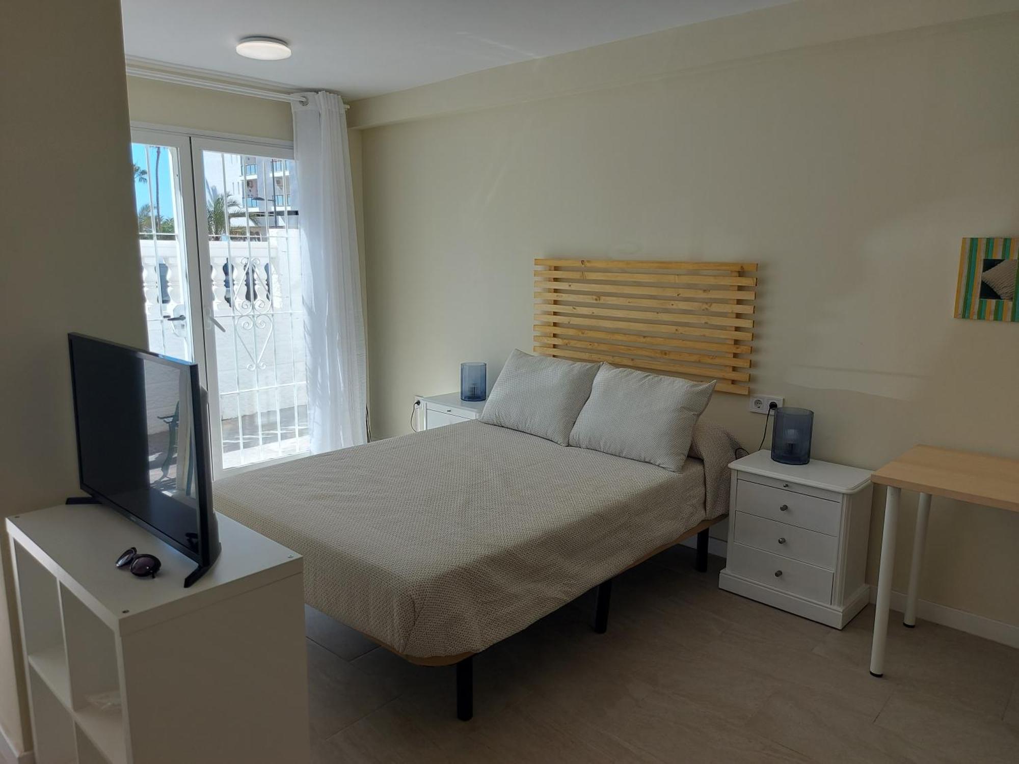 Estudio Luminoso En Puerto Marina Benalmádena Exteriör bild